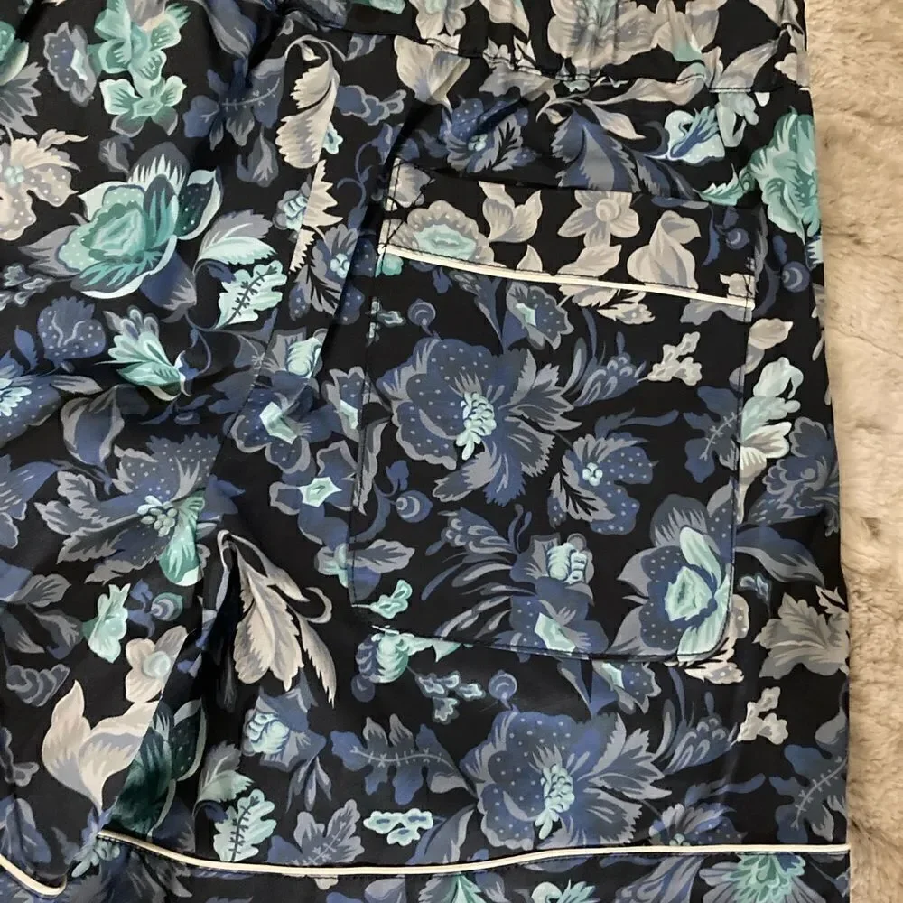 𝅺: : BURBERRY Floral Shorts : : - Picture 13 of 14